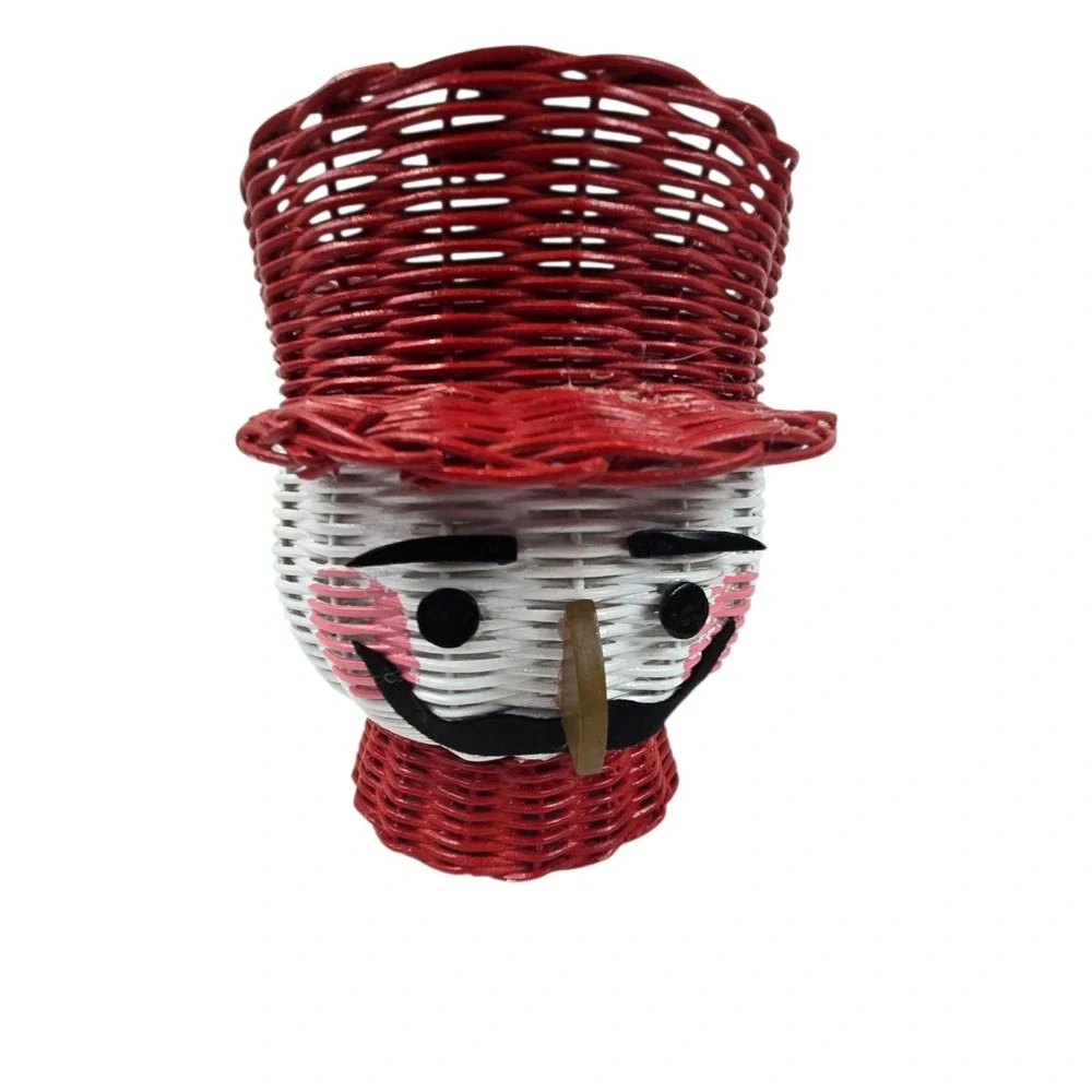 Vtg Wicker Rattan Christmas Nutcracker Tin Soldier Planter Basket 9